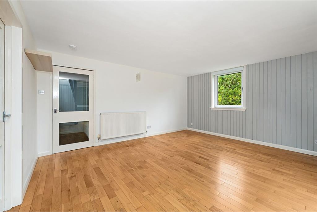 4F, Fair-A-Far, Cramond, Edinburgh, EH4 6QD - image 3