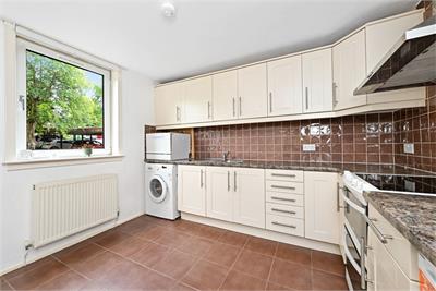 4F, Fair-A-Far, Cramond, Edinburgh, EH4 6QD - image 5