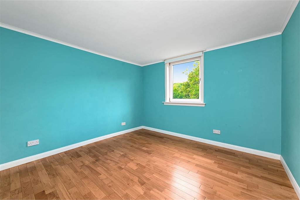 4F, Fair-A-Far, Cramond, Edinburgh, EH4 6QD - image 7