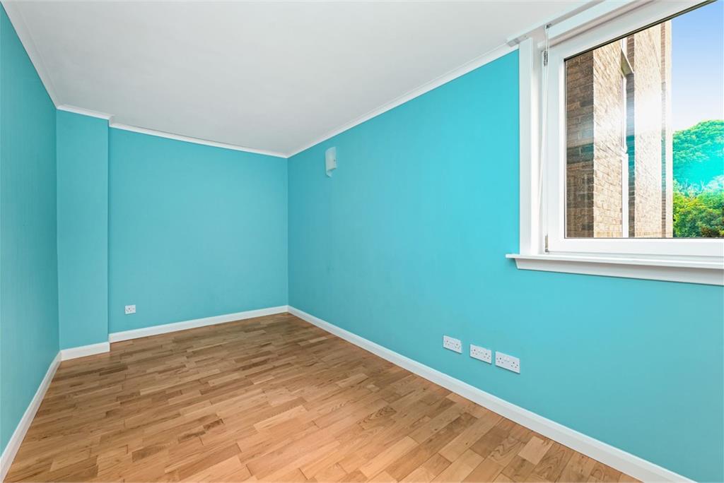 4F, Fair-A-Far, Cramond, Edinburgh, EH4 6QD - image 10