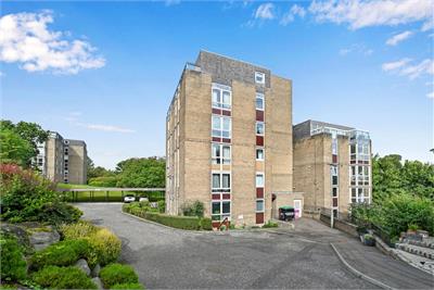 4F, Fair-A-Far, Cramond, Edinburgh, EH4 6QD - image 1