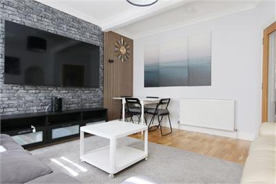 54 Sighthill Park, Sighthill, Edinburgh, EH11 4PN - image 2