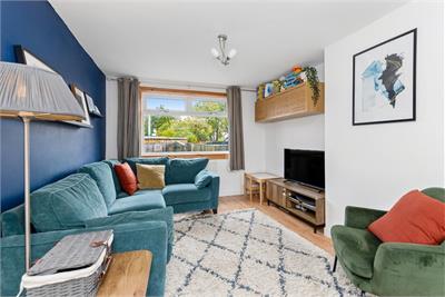 34 Balmwell Avenue, Gracemount, Edinburgh, EH16 6HD - image 3