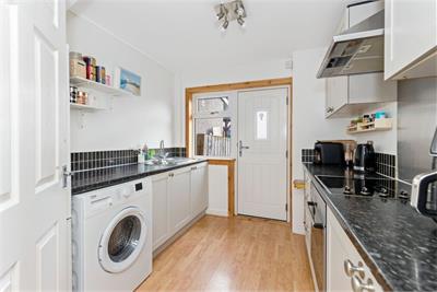 34 Balmwell Avenue, Gracemount, Edinburgh, EH16 6HD - image 9