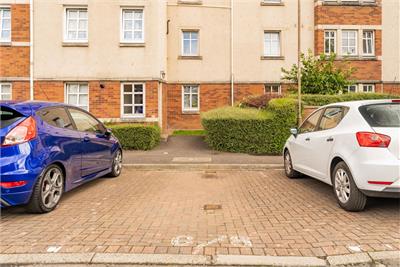6/8 Carrick Knowe Avenue, Edinburgh, EH12 7BX - image 19