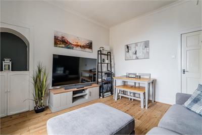 11 3F3 Watson Crescent, Edinburgh, EH11 1HB - image 3