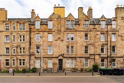 11 3F3 Watson Crescent, Edinburgh, EH11 1HB - image 1