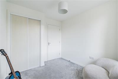 101 Strathalmond Road, Edinburgh, EH4 8HP - image 11