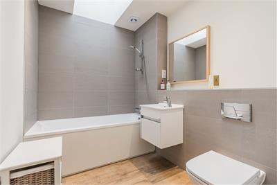 101 Strathalmond Road, Edinburgh, EH4 8HP - image 13