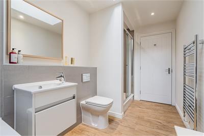 101 Strathalmond Road, Edinburgh, EH4 8HP - image 14