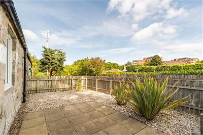 101 Strathalmond Road, Edinburgh, EH4 8HP - image 4