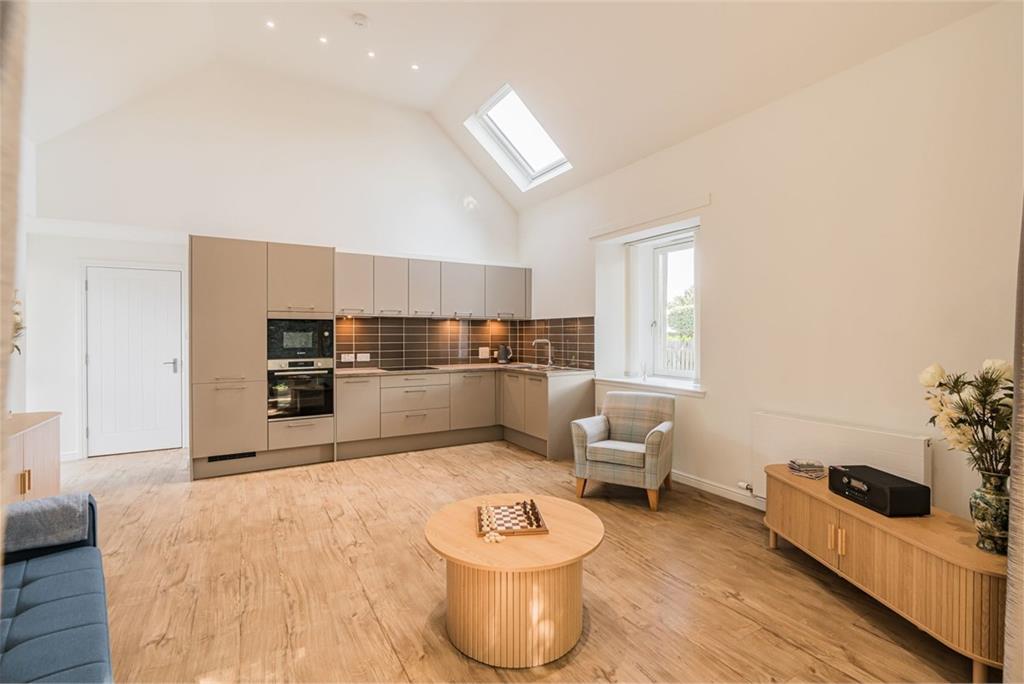 101 Strathalmond Road, Edinburgh, EH4 8HP - image 5