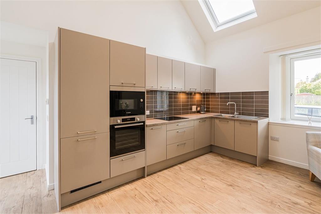 101 Strathalmond Road, Edinburgh, EH4 8HP - image 6