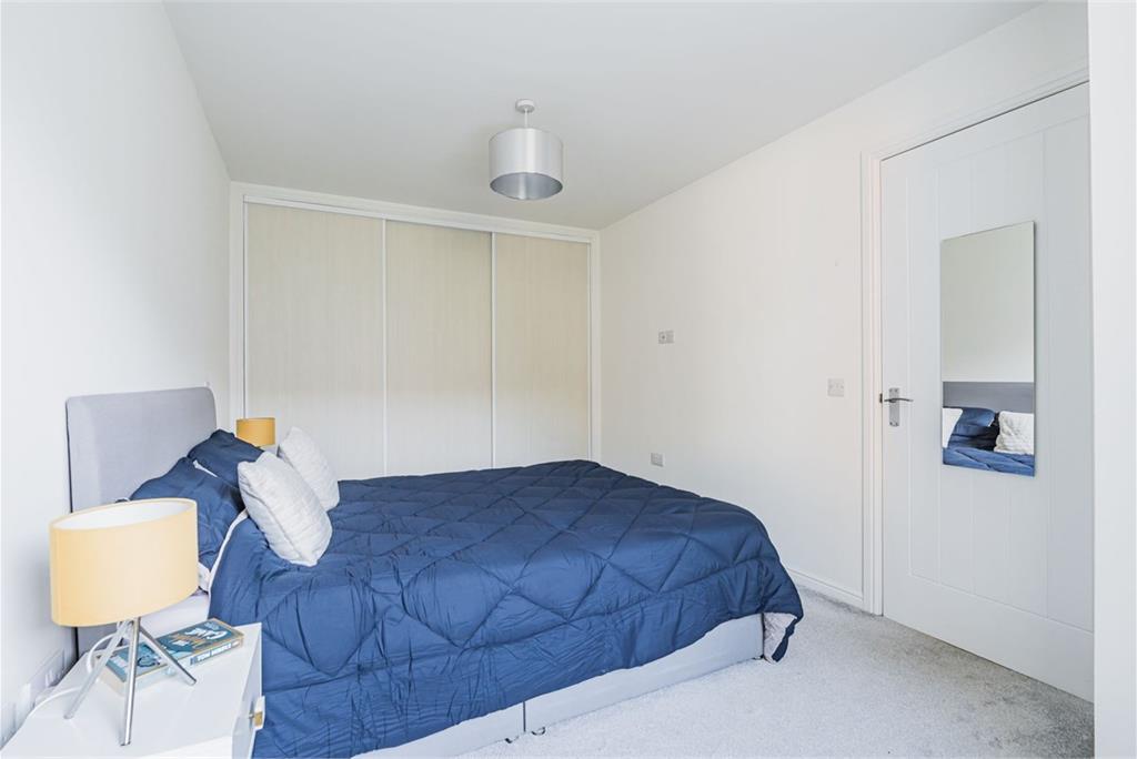 101 Strathalmond Road, Edinburgh, EH4 8HP - image 9