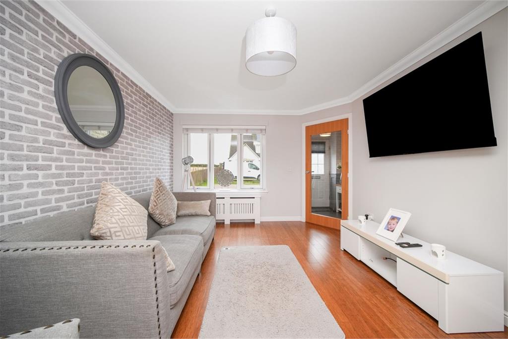 16 Sandee, Tranent, EH33 2DT - image 2