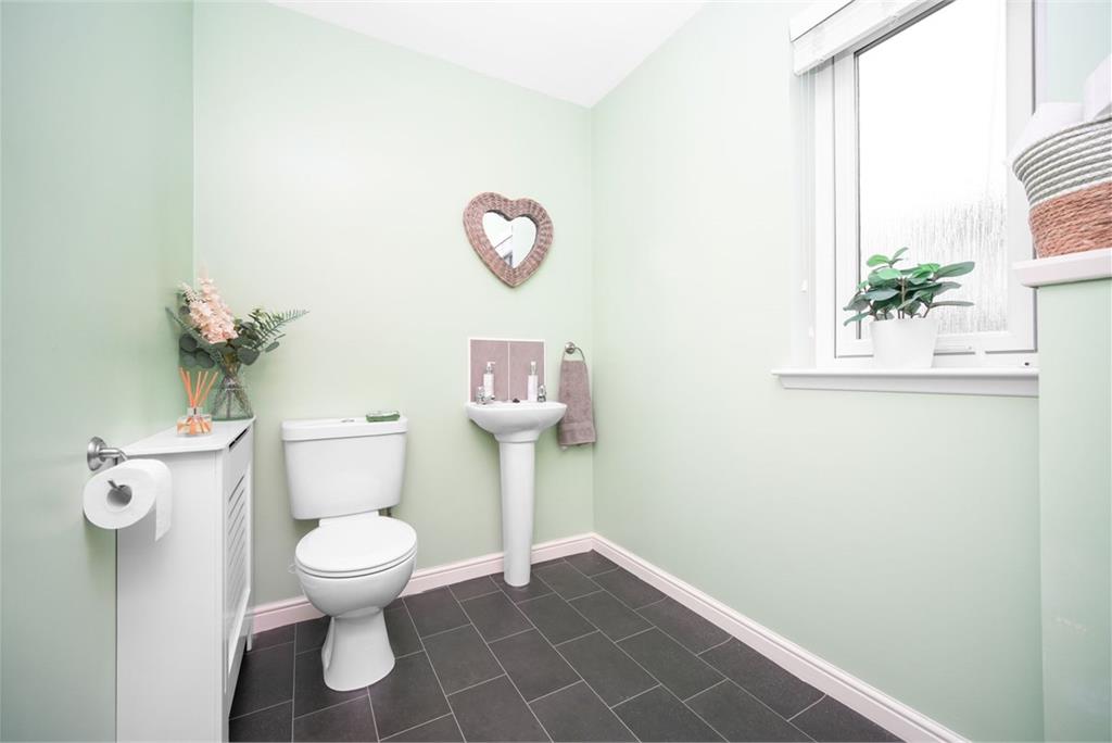 16 Sandee, Tranent, EH33 2DT - image 16