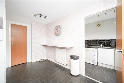 16 Sandee, Tranent, EH33 2DT - image 7