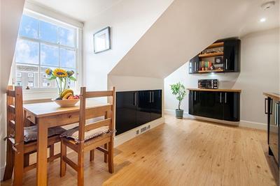 42/3 Portobello High Street, Edinburgh EH15 1DA - image 4