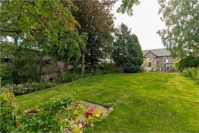 194 Lanark Road West, Currie, EH14 5NX - image 2