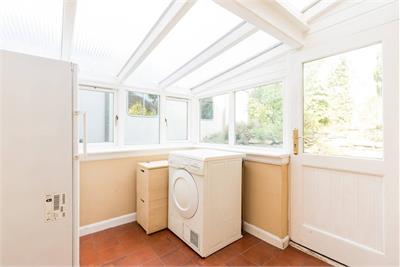 194 Lanark Road West, Currie, EH14 5NX - image 13