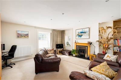 194 Lanark Road West, Currie, EH14 5NX - image 4