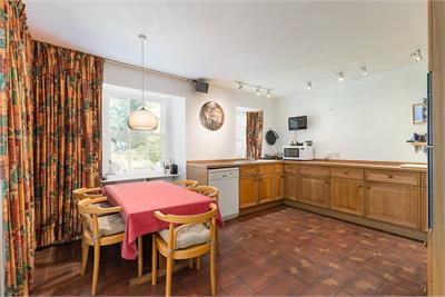 194 Lanark Road West, Currie, EH14 5NX - image 9