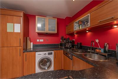 8/2 East Pilton Farm Rigg, Edinburgh, EH5 2GD - image 6