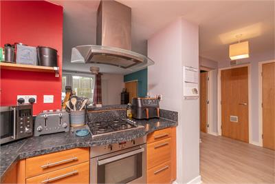 8/2 East Pilton Farm Rigg, Edinburgh, EH5 2GD - image 7