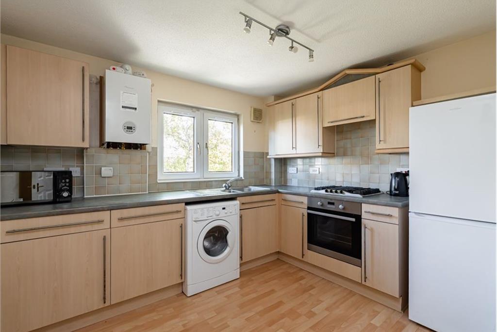 4/1 Easter Dalry Place,
Edinburgh,
EH11 2TP - image 6
