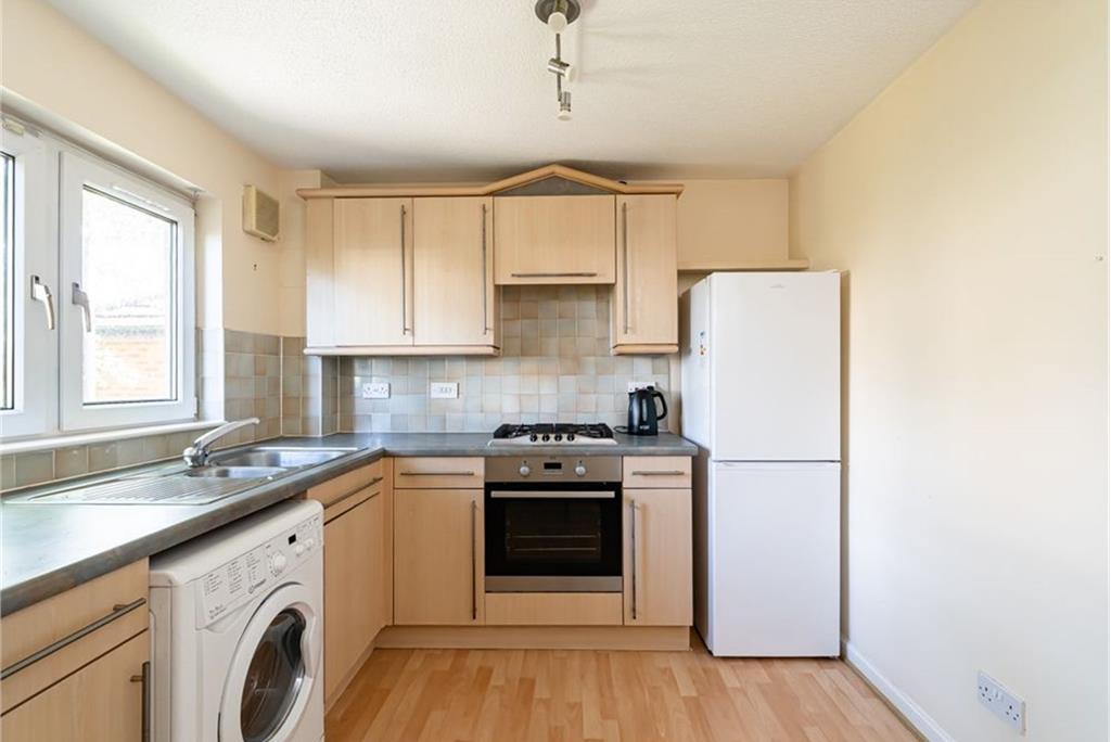 4/1 Easter Dalry Place,
Edinburgh,
EH11 2TP - image 7