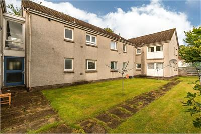 9/3 Saughton Mains Terrace, Edinburgh, EH11 3NX - image 13