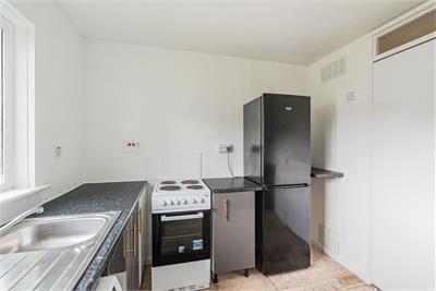 9/3 Saughton Mains Terrace, Edinburgh, EH11 3NX - image 7