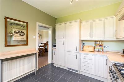 4 St Ninians Road, Edinburgh, EH12 8AW - image 10