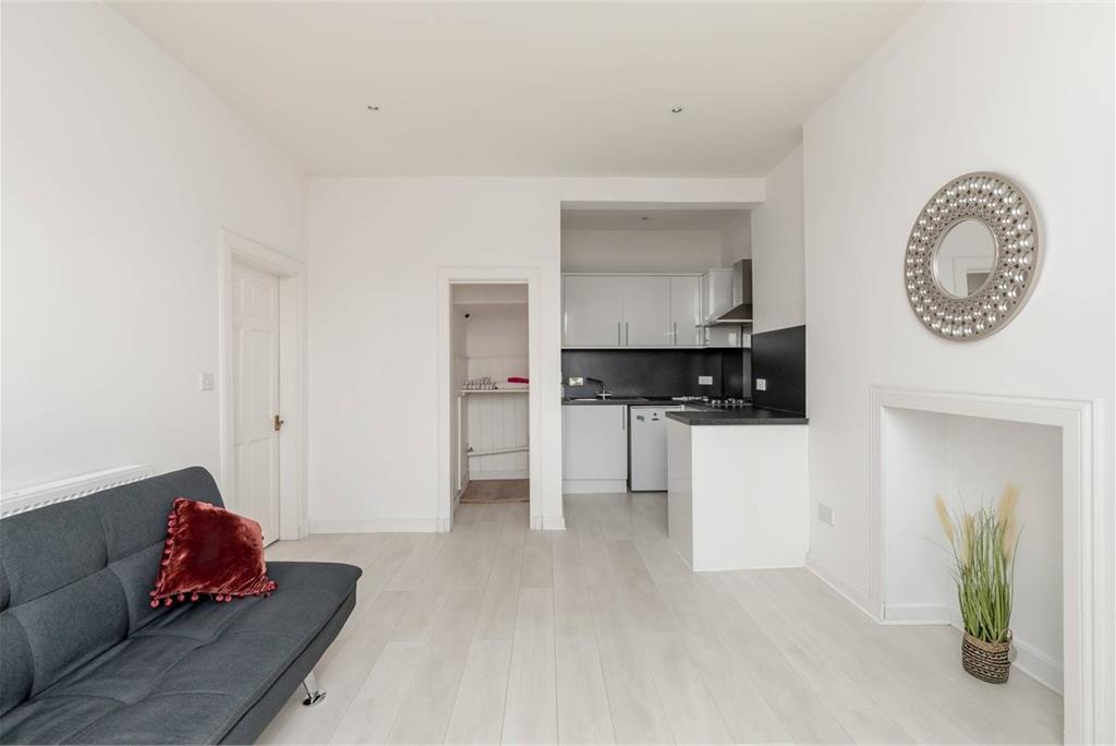 106 (3F4) Gorgie Road, Edinburgh, EH11 2NP - image 3