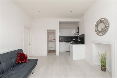 106 (3F4) Gorgie Road, Edinburgh, EH11 2NP - image 3