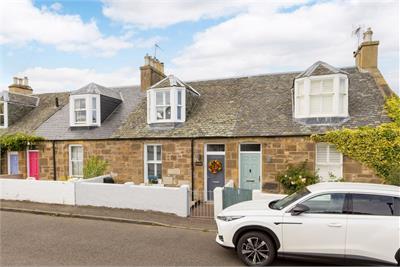 Rowan Cottage, 2 South Lorimer Place, Cockenzie, EH32 0JE - image 1