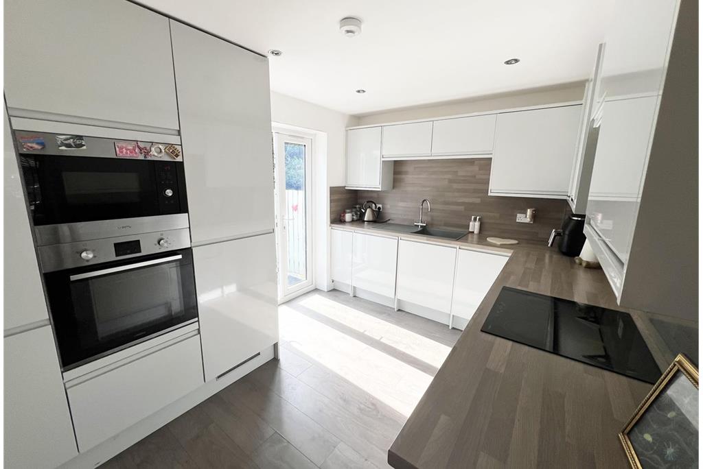 28 Titchfield Way,
Girdle Toll,
Irvine,
KA11 1PP - image 4