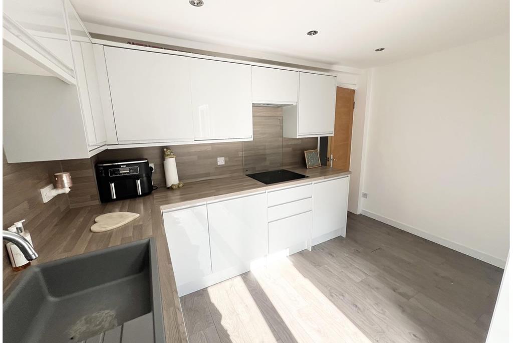 28 Titchfield Way,
Girdle Toll,
Irvine,
KA11 1PP - image 6