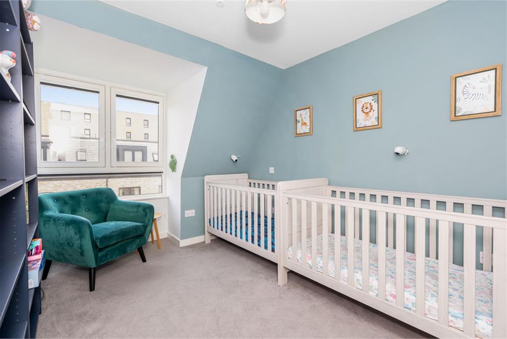 22 South Carron Crescent, Leith, Edinburgh, EH6 7FX - image 16