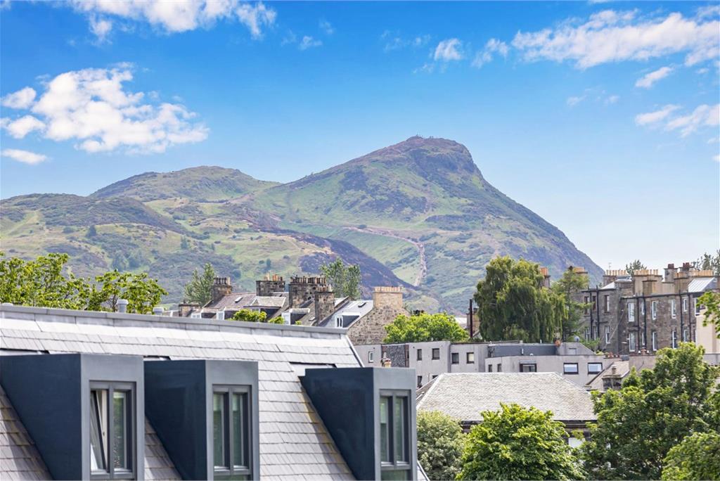 22 South Carron Crescent, Leith, Edinburgh, EH6 7FX - image 25