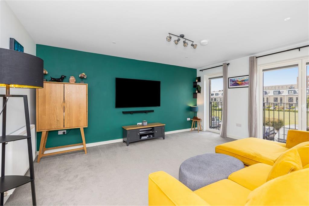 22 South Carron Crescent, Leith, Edinburgh, EH6 7FX - image 7
