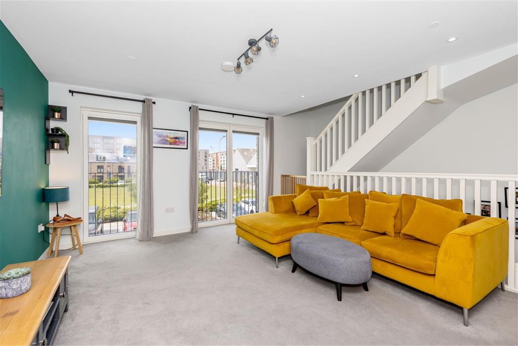 22 South Carron Crescent, Leith, Edinburgh, EH6 7FX - image 8