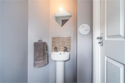 48 Whitehouse Gardens, Gorebridge, EH23 4FQ - image 31