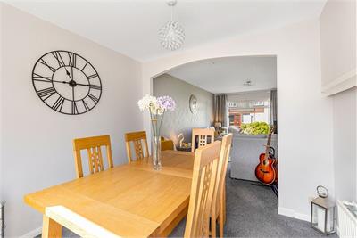 2 Buckstone Row, Edinburgh, EH10 6TP - image 7