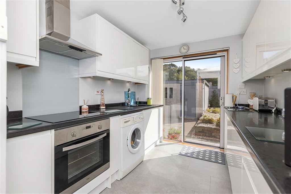 2 Buckstone Row, Edinburgh, EH10 6TP - image 8