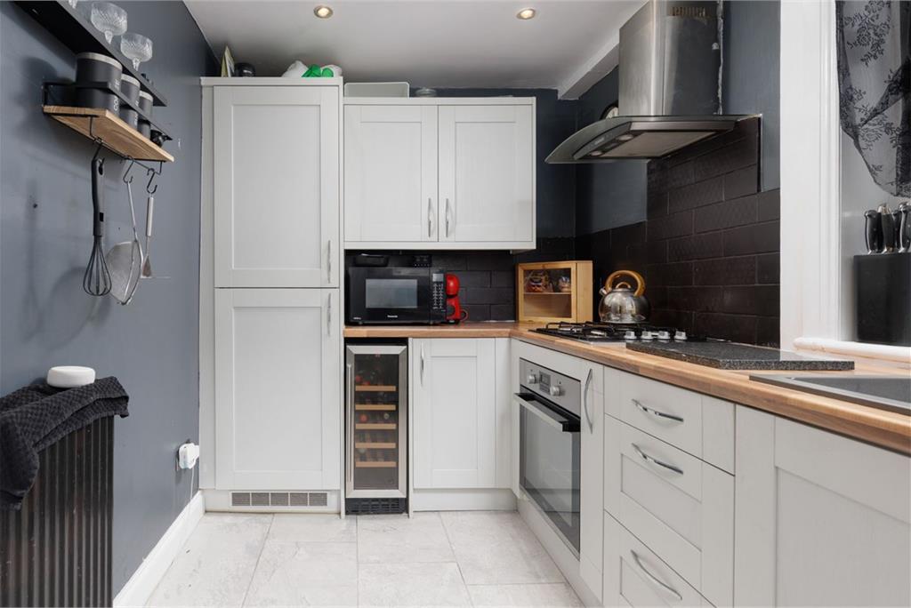 17 Wilson Street, Cowdenbeath, KY4 9DQ - image 11