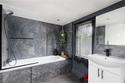 17 Wilson Street, Cowdenbeath, KY4 9DQ - image 13