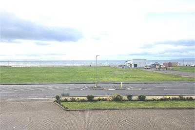 29 Kilmeny Court, Ardrossan, KA22 8DJ - image 2