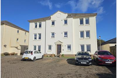 29 Kilmeny Court, Ardrossan, KA22 8DJ - image 1