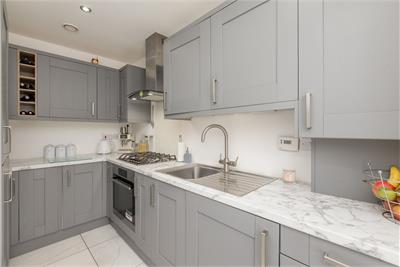 7 Peebles Terrace, Muirhouse, Edinburgh, EH4 4UE - image 5